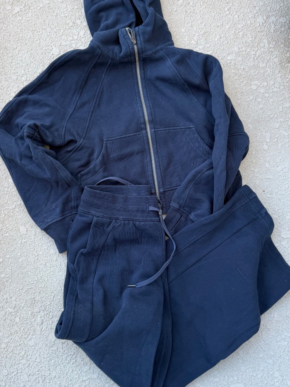 Lululemon Scuba Set